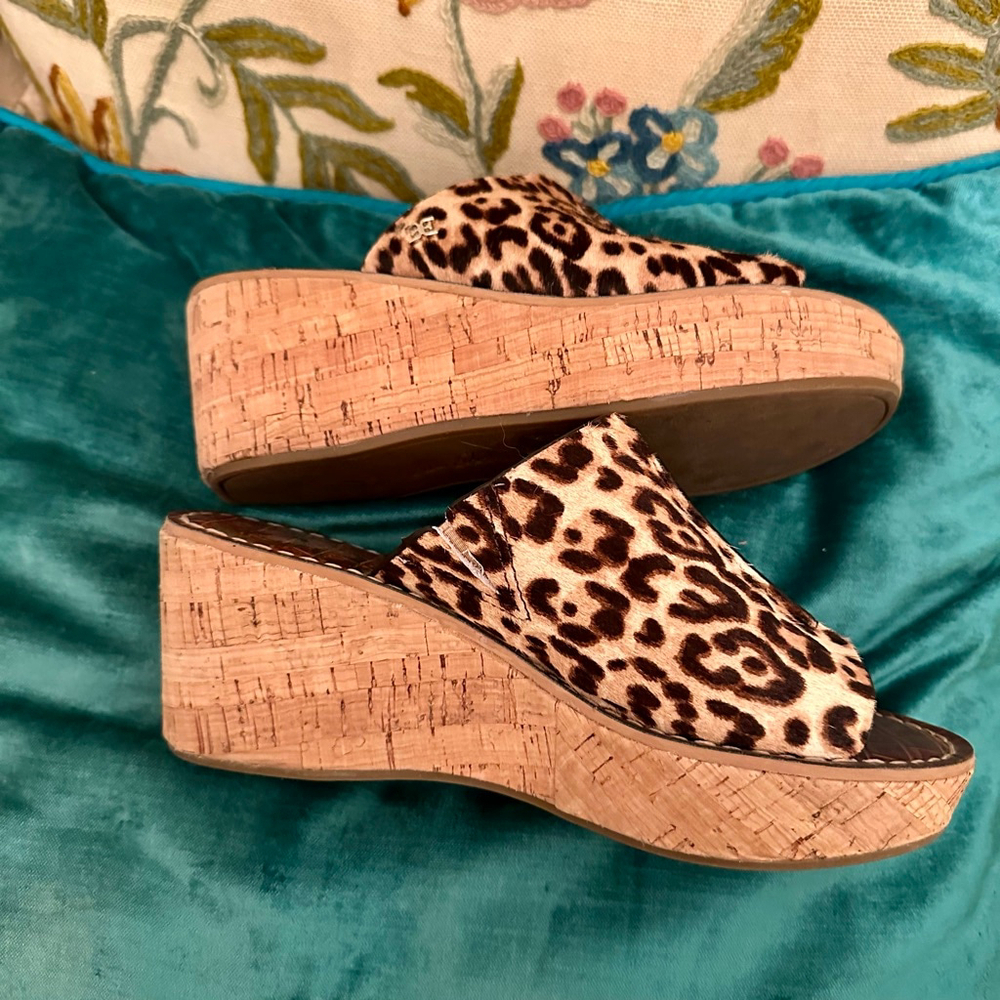 Women's Sam Edelman Leopard Print Calf Hair Cork Wedge Sandals 7.5 Brown/Beige - Picture 3 of 6